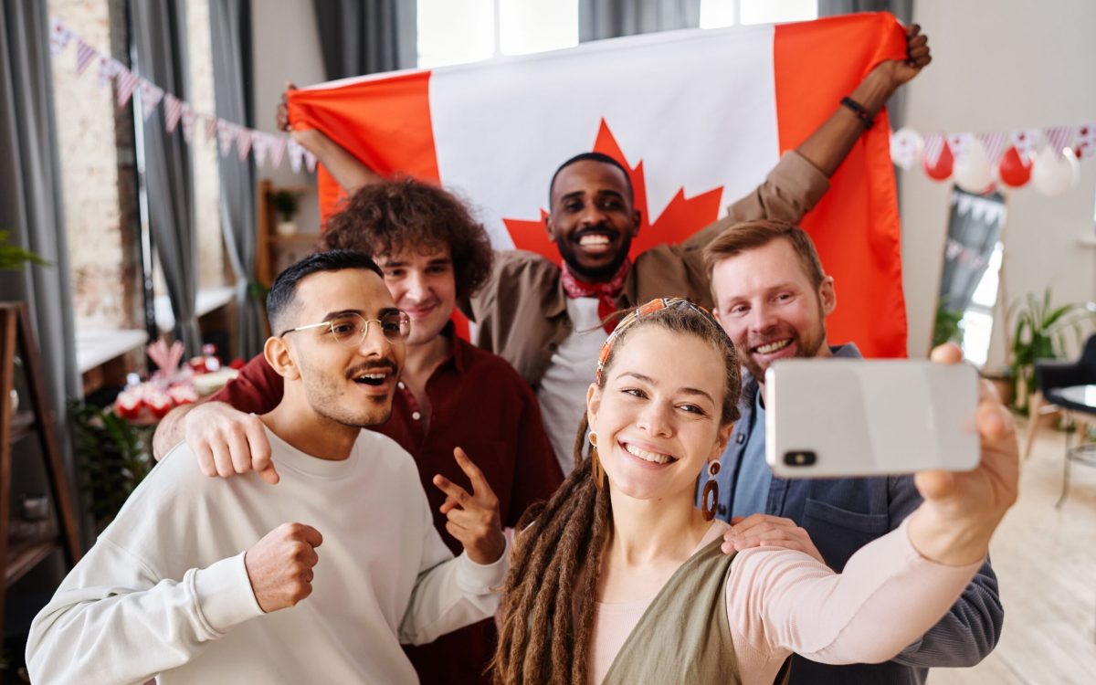 Incentivos de Trabalho no Canadá: Como Iniciar Seu Planejamento de Imigração